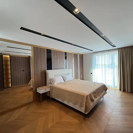 Appartement 6-bedroom W Pool & Sauna *