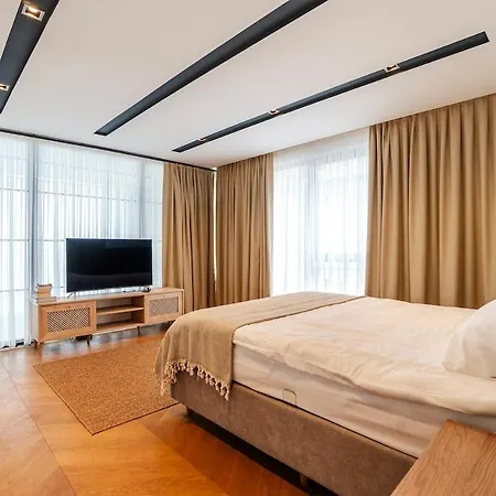 Appartement 6-bedroom W Pool & Sauna