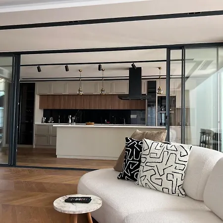 Appartement 6-bedroom W Pool & Sauna