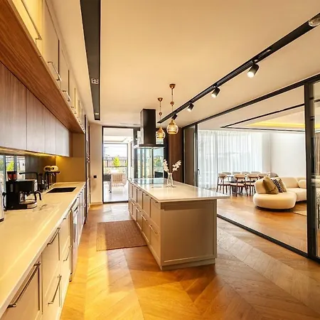 Appartement 6-bedroom W Pool & Sauna