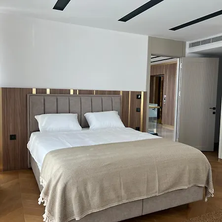 6-bedroom W Pool & Sauna Dosemealti