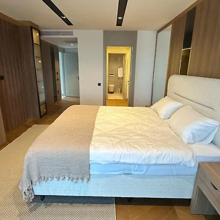 6-bedroom W Pool & Sauna * Dosemealti